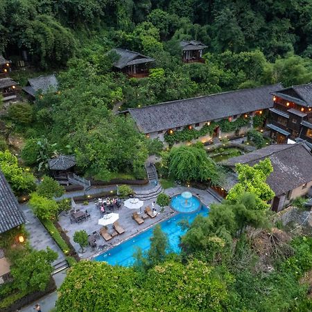 Yangshuo Ancient Garden Boutique Hotel-Free Pick Up From Airport Or Ts Over 3 Nights Exterior photo